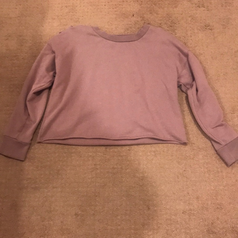 Cute purple cropped sweatshirt